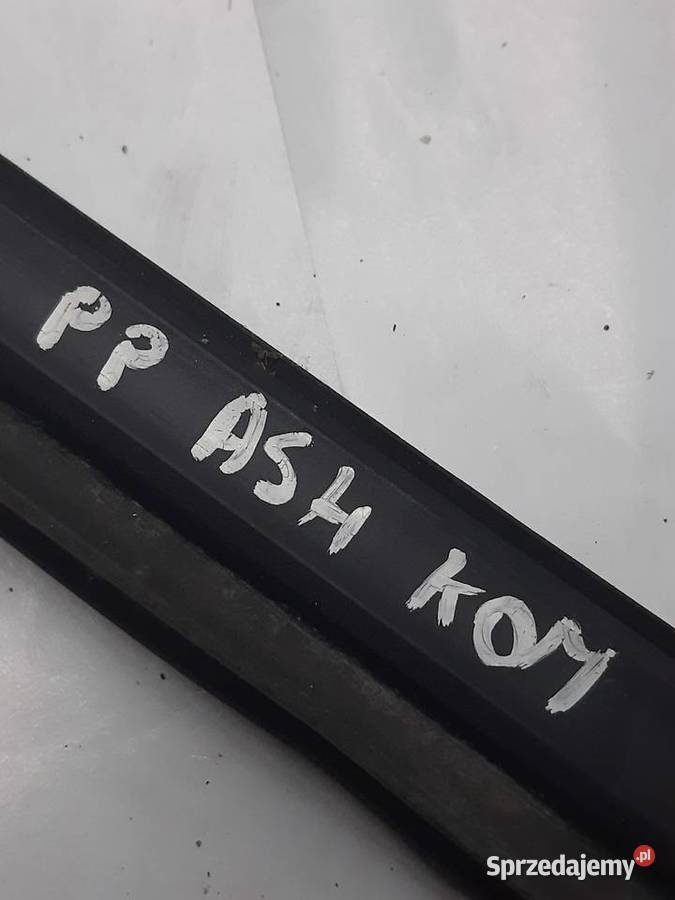 Opel Astra H Kombi prawa uszczelka drzwi na Ksawerów