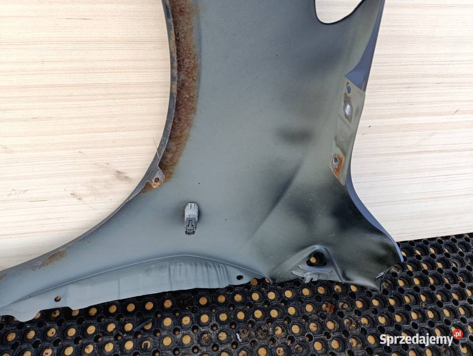 MAZDA 2 DE BŁOTNIK PRZÓD PRAWY 36C Zbierkowo