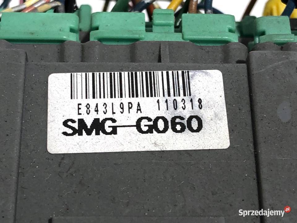 SKRZYNKA BEZPIECZNIKÓW HONDA CIVIC VIII 37832LN