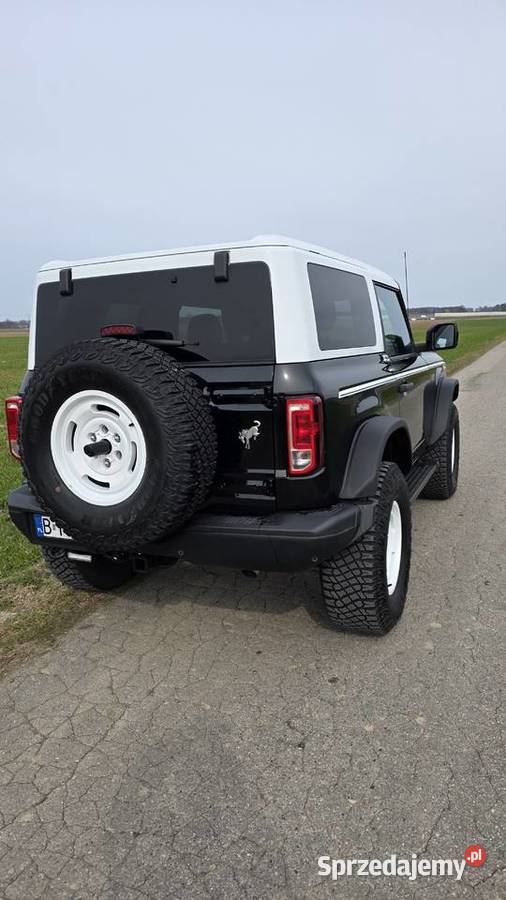 FORD BRONCO HERITAGE 2024