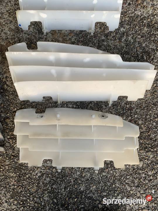 Osłony chłodnic kratki chłodnicy CRF KXF RM sprzedam