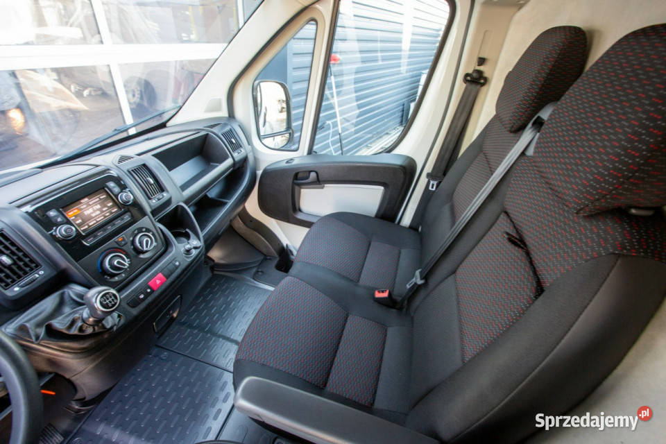 Peugeot Boxer L2H2 ŚREDNI 22 BlueHDI PREMIUM Jarocin sprzedam