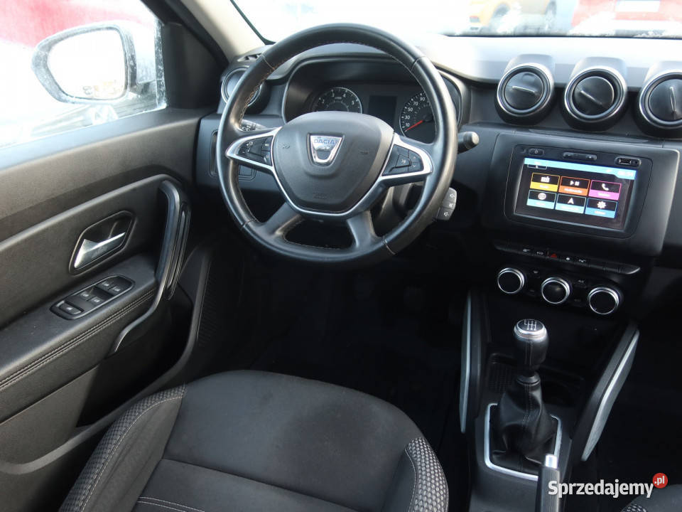 Dacia Duster 10 TCe światła do jazdy dziennej Duster Katowice