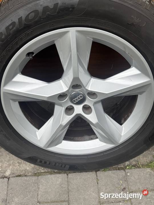 Alufelgi Audi 19 Rozstaw śrub 5x112 Opony zima Wiązownica Duża