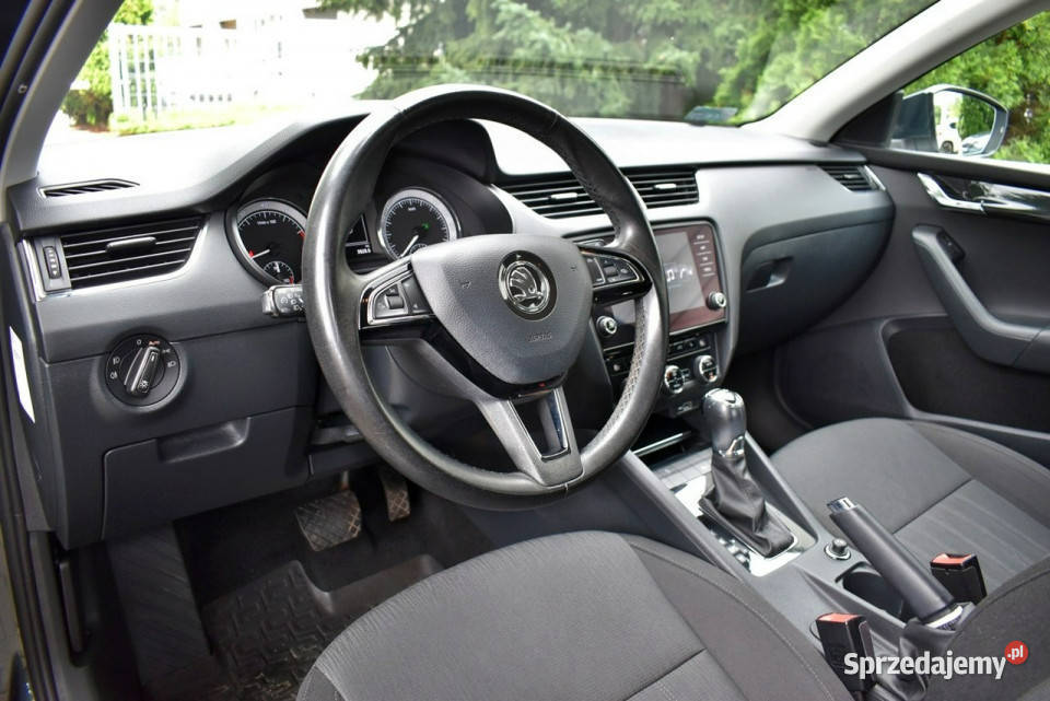 koda Octavia Bezwypadkowy Salon Polska FV23 III immobilizer Łódź