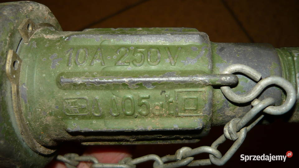 Wtyczka kabla 3 żyłowego 10A 250V wojskowa do