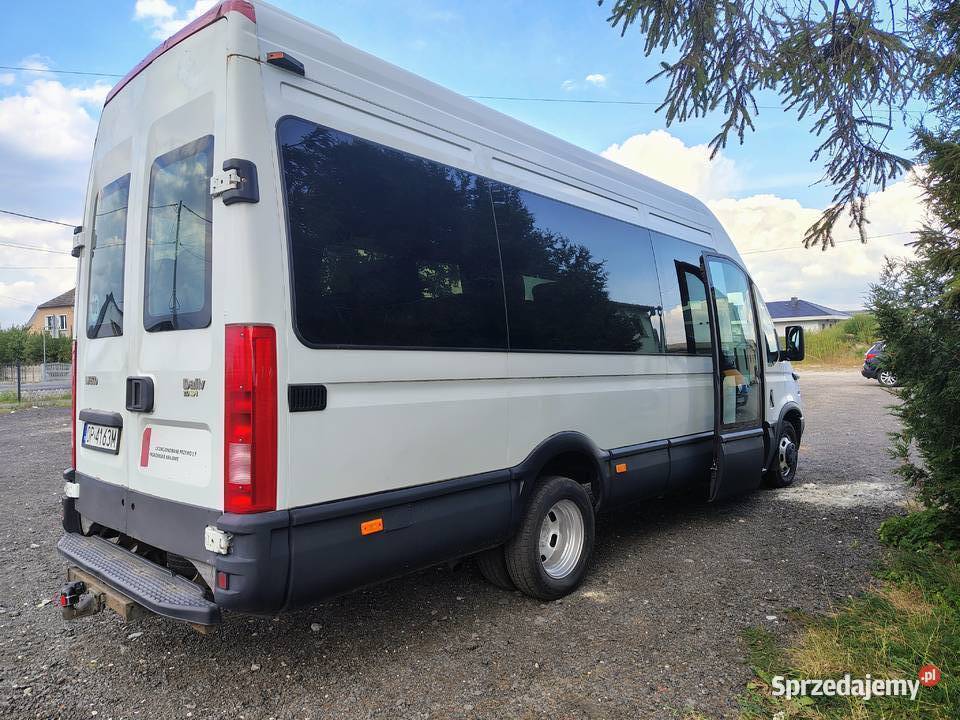 Iveco Daily autobus Iveco Autobusy i minibusy opolskie Opole