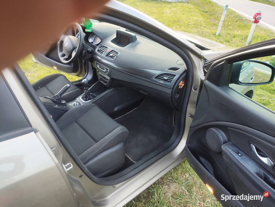 Renault Megane 2009 110 bogate wyposażenie fajny 110KM