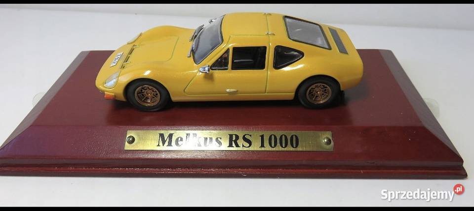 Melkus RS 1000 143 Atlas DDR gablotka drewniana Grudziądz