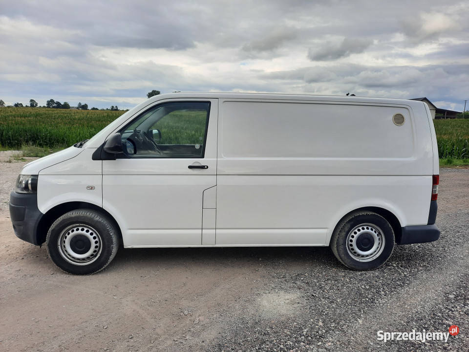 Samochód VOLKSWAGEN T5 TRANSPORTER 2013 r podlaskie Czerkiesy