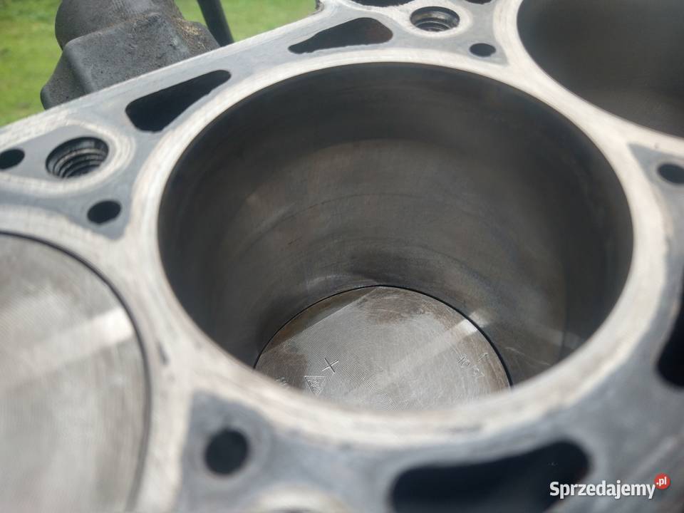 Blok Silnika Vw Audi 18 20V 058 103 021E Blok silnika Skawina