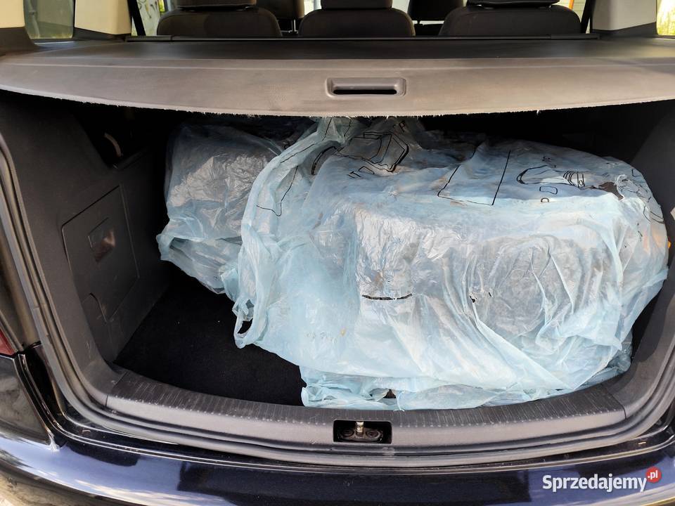 Volkswagen Touran Lift 20 TDI 20089 320000km Jasło