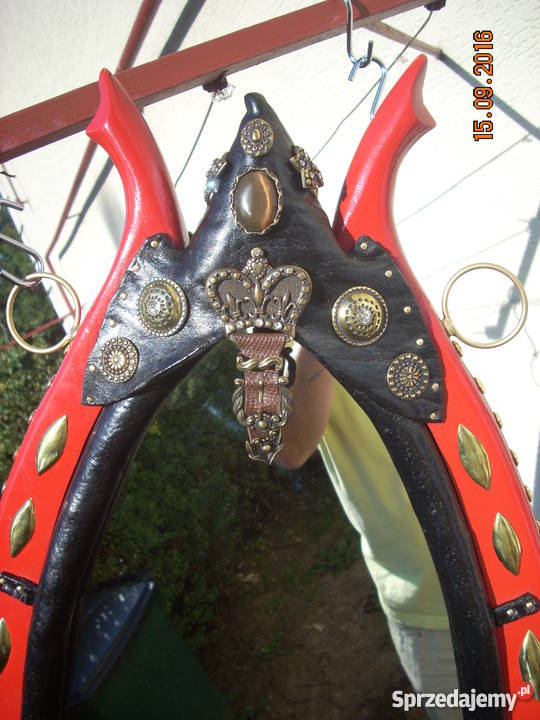 Lustro w chomoncie homoncie CUDO podkarpackie Pruchnik