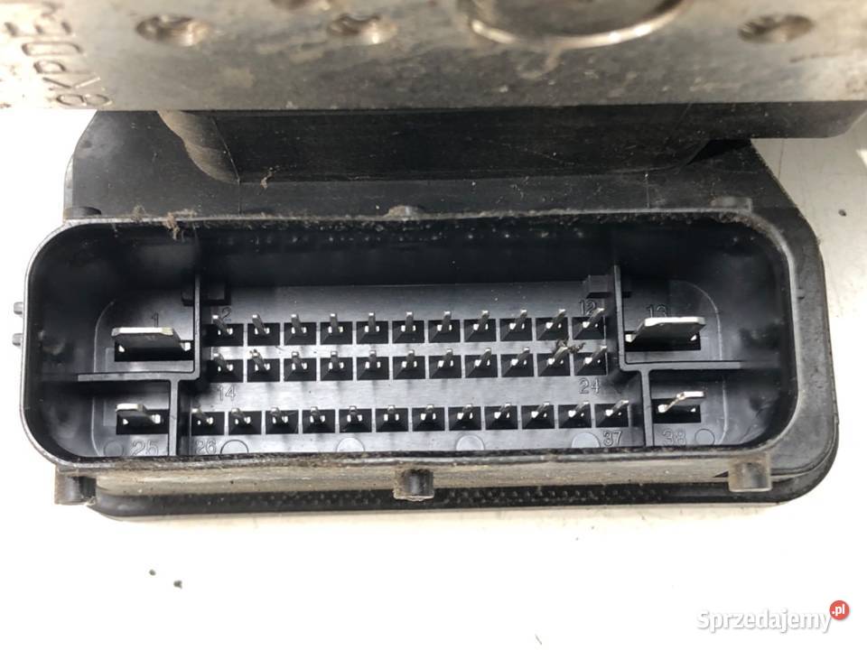 POMPA ABS HYUNDAI i40 5892032510 17 136 Układ ABS i ESP