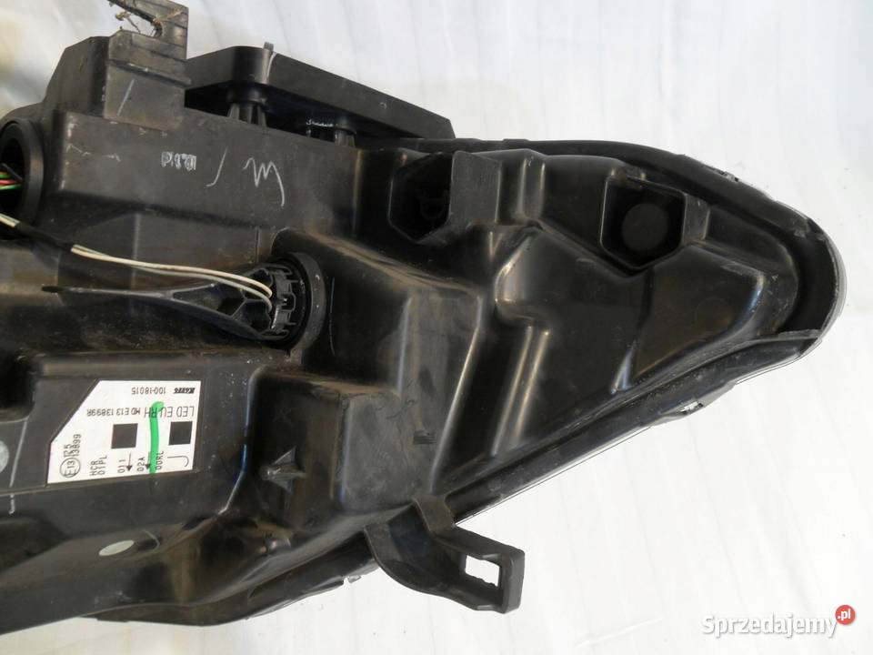 Lampa Przednia Prawa Nissan Qashqai II J11 full Nowy Tomyśl sprzedam