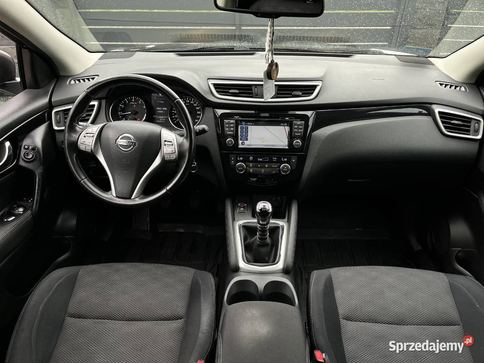 Nissan Qashqai 12 DIGT Tekna 2014r Doinwestowany