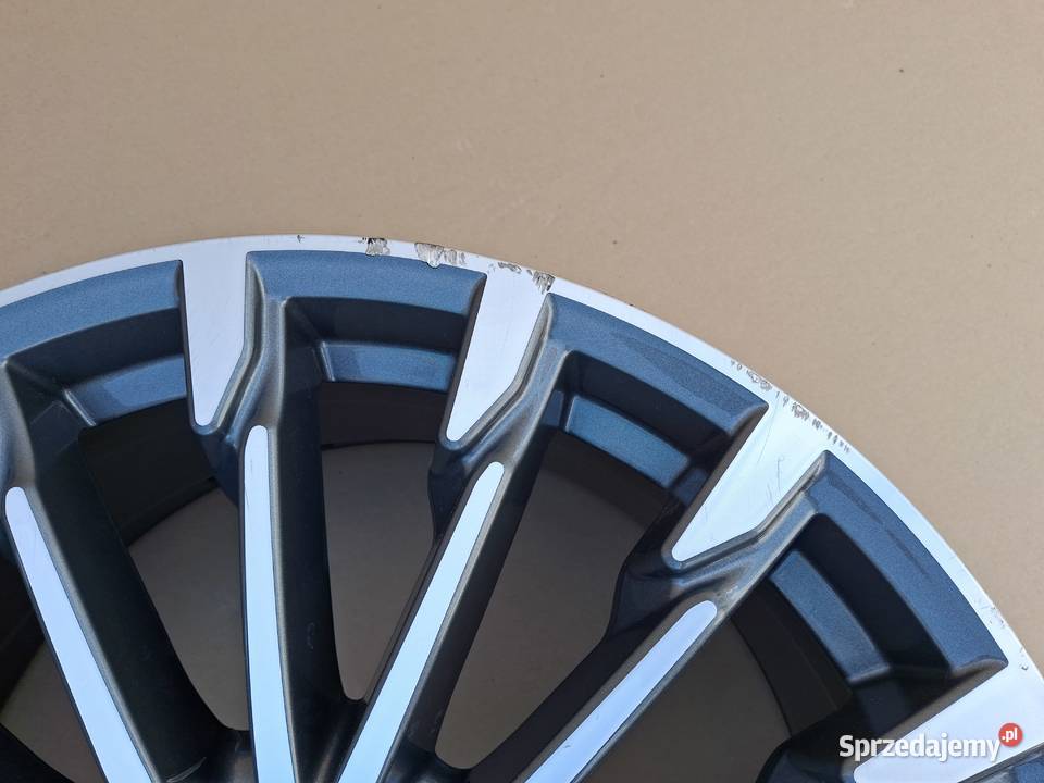 AUDI A5 8W FELGA ALUMINIOWA 19 5X112 8W0601025BJ Bieleń