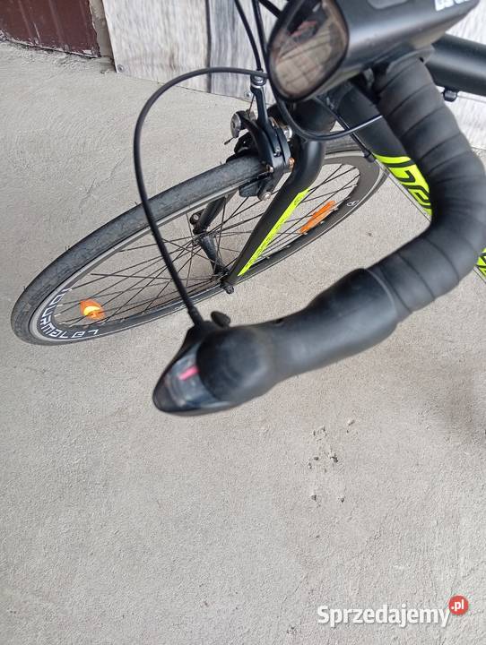 rower szosowy 28calowy Bergsteiger Tourmalet 768 Byczyna sprzedam