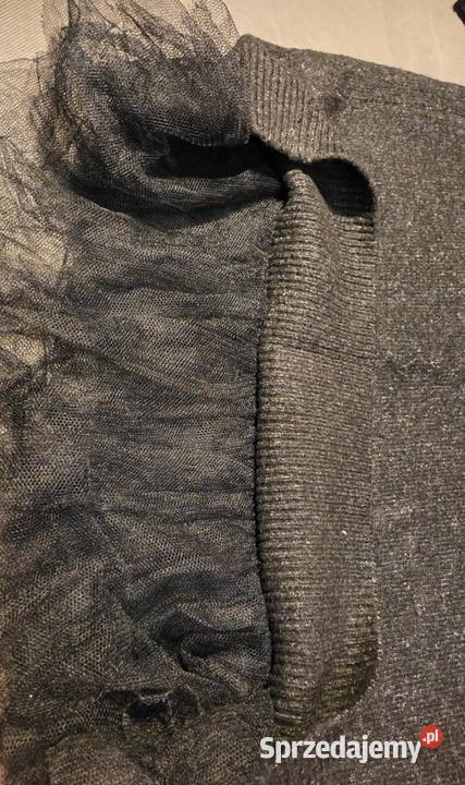 Dłuższy sweter w serek z tiulem RESERVED 3840 dolnośląskie Oława