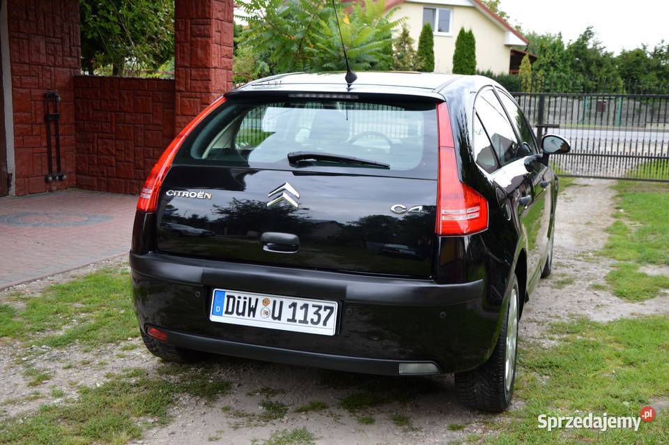 Śliczny Citroen C4 Z Niemiec Klima PDC Benzynka isofix Staszów