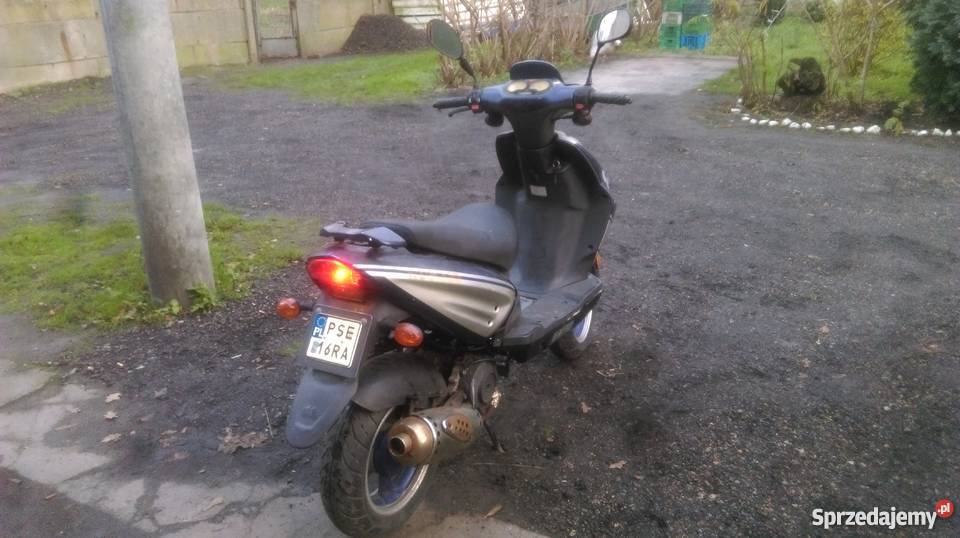 Skuter Rocket Yiying 50 zamiana pas napędowy