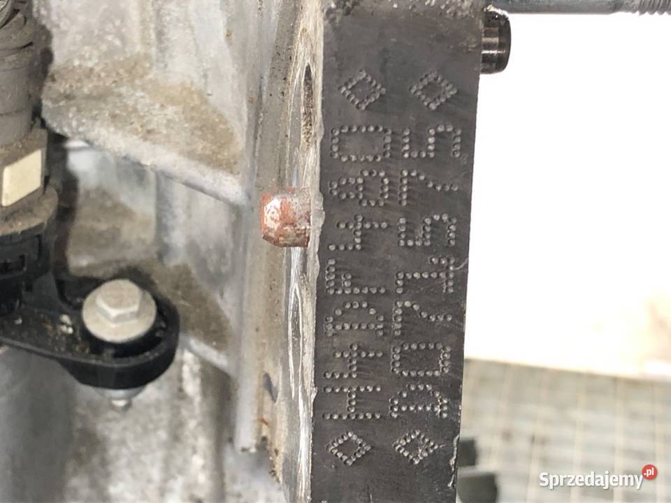 SILNIK DACIA 10 101 H4D480 SANDERO III osobowe