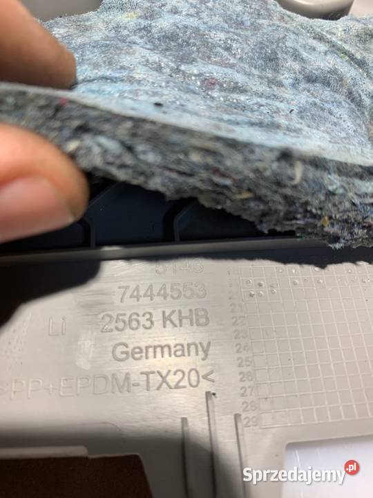 BMW F40 OSŁONA LEWA POSZYCIE SŁUPKA C LEWY TYŁ