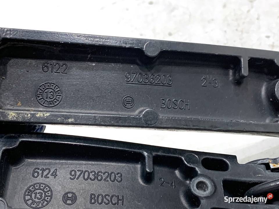 RAMIĘ WYCIERACZKI KOMPLET PRZÓD VW GOLF VII sprzedam