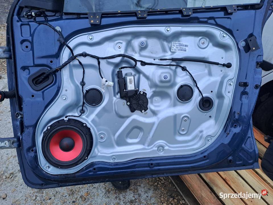 Kia Ceed I 20072012rHB drzwi klapa bagażnika bez Rok produkcji 2011 Jastrzębie-Zdrój