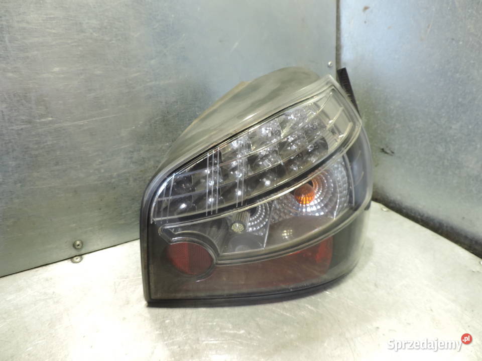 AUDI A3 8L FL LAMPA PRAWY TYŁ prawe małopolskie Nowy Sącz
