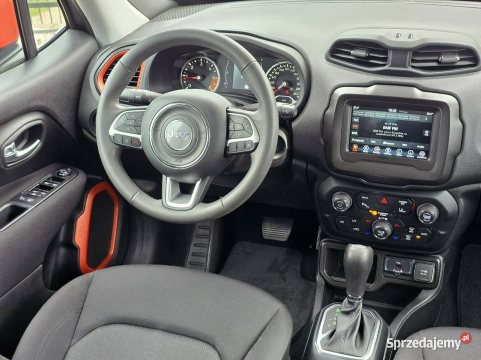 Jeep Renegade automatzadbanyniskiprzebieg I 2014 aluminiowe felgi Białogard