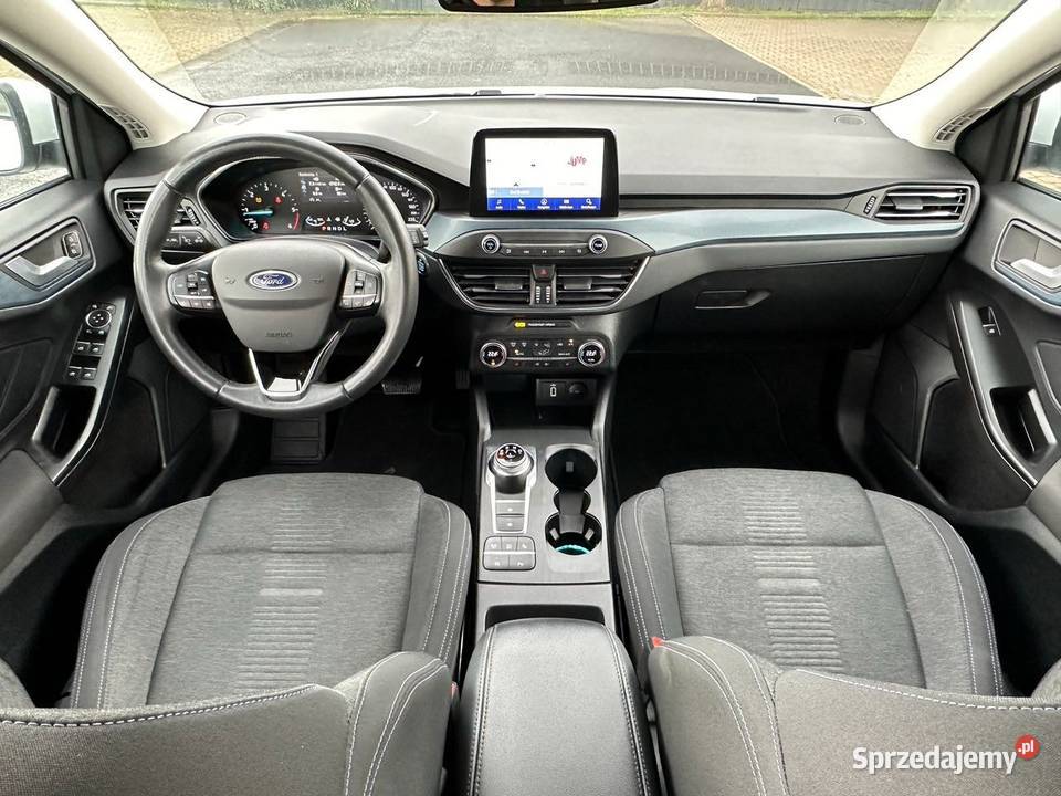 Ford Focus Turnier Active 20 TDCI 110kw Wrocław sprzedam