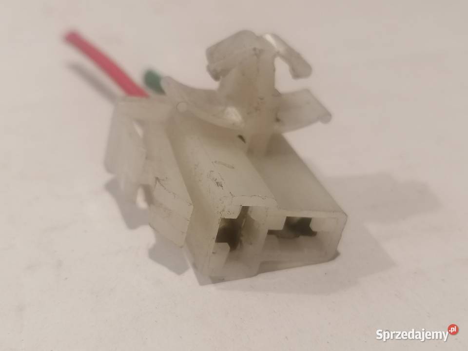włącznik świateł stop 12V z wtyczką 2pin Piotrków Trybunalski