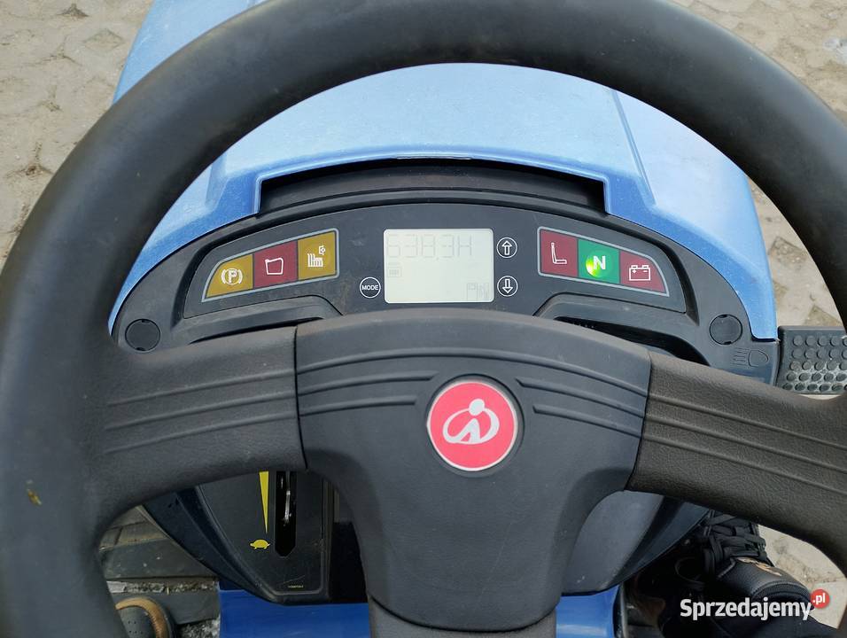 Traktorek iseki Chojna