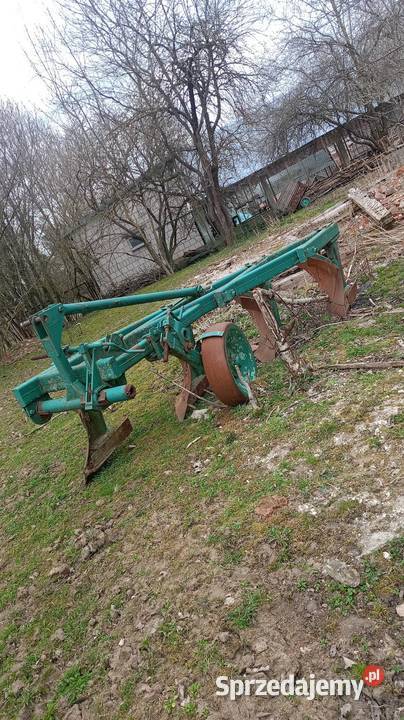 Pług 4 skibowy nieuszkodzony Szczepki sprzedam