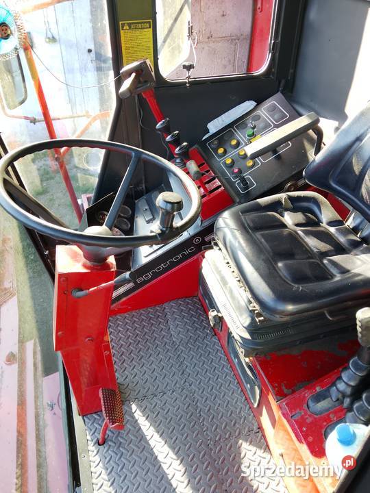 International CF30 Deutz-Fahr łódzkie
