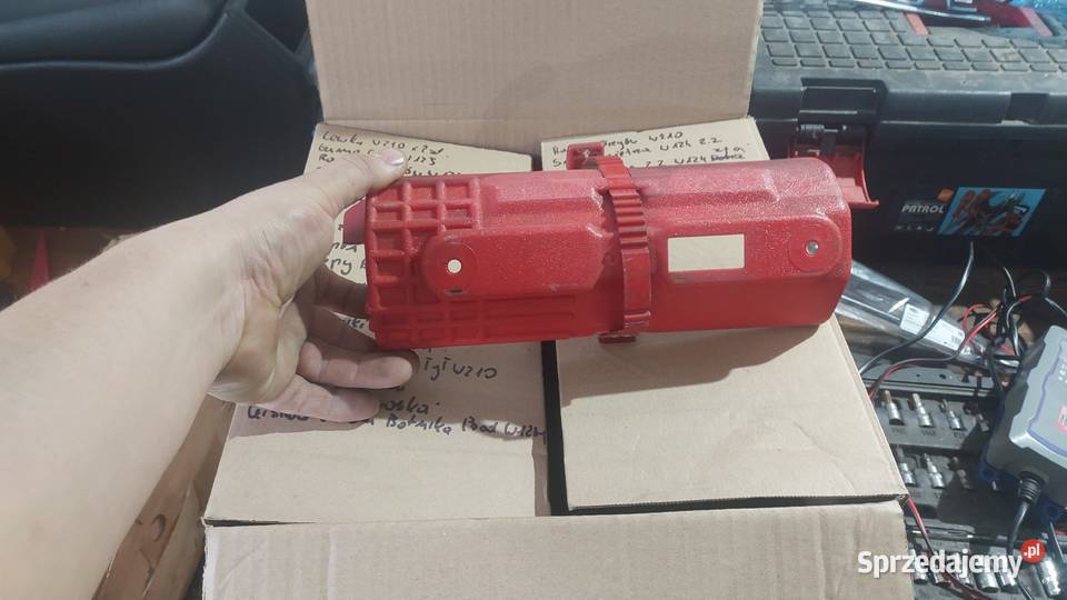 Uchwyt gaśnicy Mercedes w124 w201