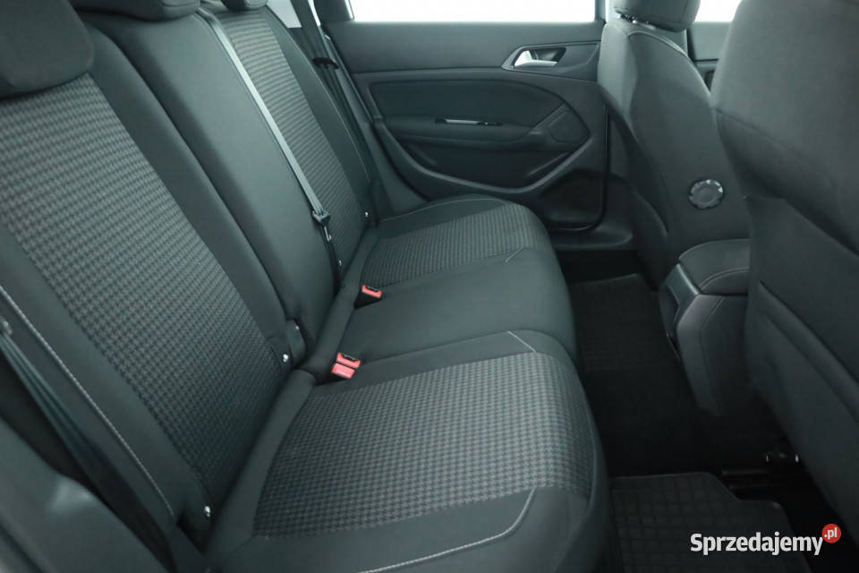 Peugeot 308 15 BlueHDi pełny VAT Piaseczno