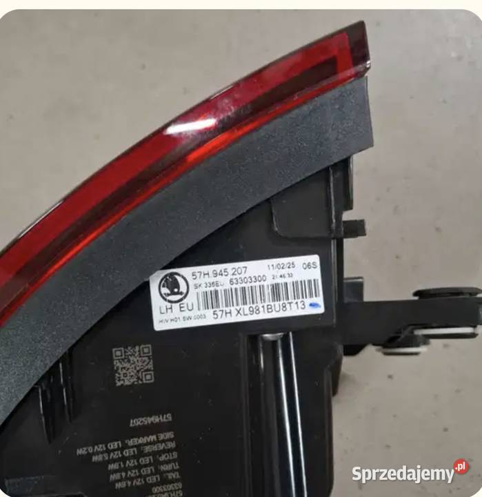 SKODA KODIAQ II LAMPA LEWA TYL Wrocław