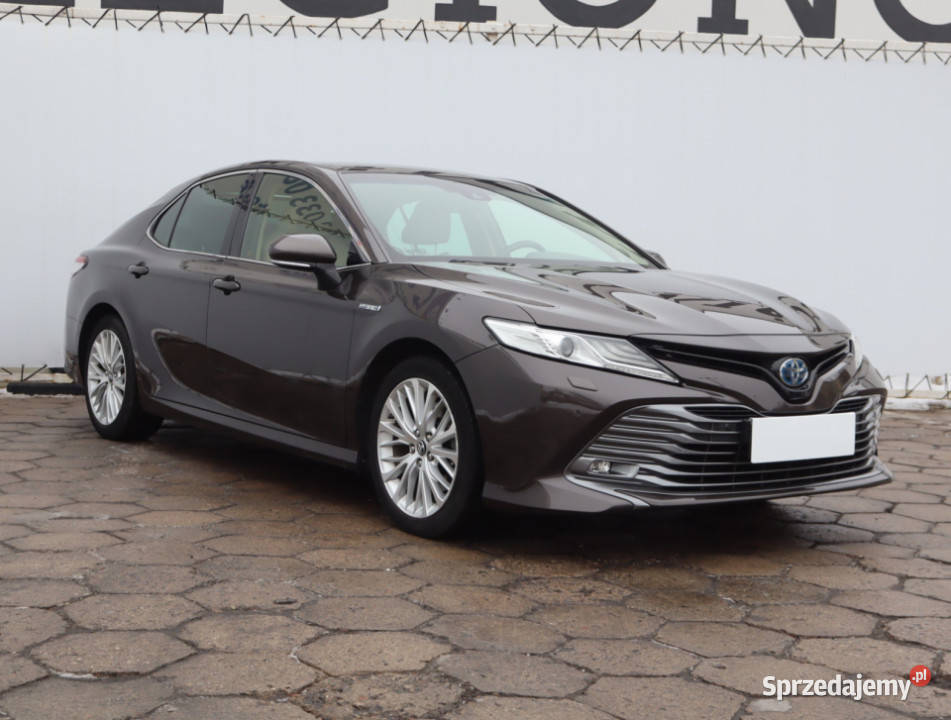 Toyota Camry 25 Hybrid światła przeciwmgielne Łódź