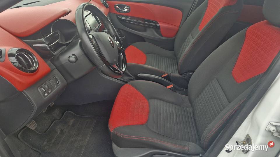 Renault Clio IV 2014 09 TCe 898 138 000 5 drzwi klimatyzacja Clio Częstochowa