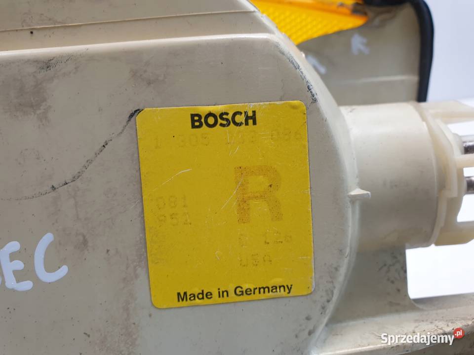 Mercedes W126 COUPE SEC PRAWY KIERUNKOWSKAZ Rudka