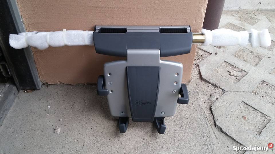 DVD Przenośne LARK GO i Uchwyt Samochodowy USB i