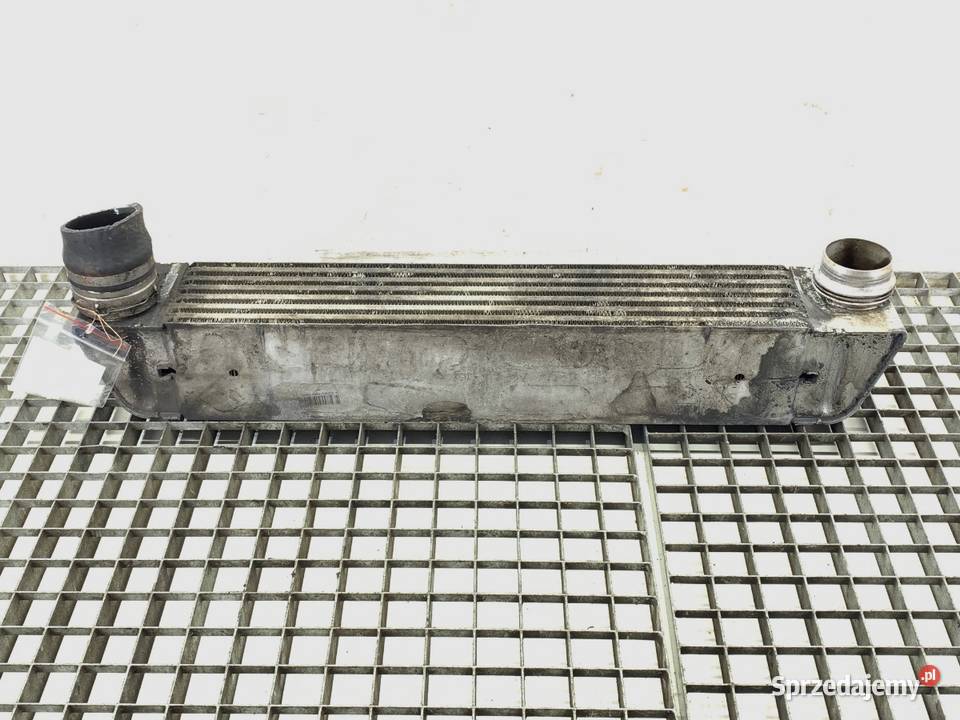 INTERCOOLER BMW E61 30 197 0410 CHŁODNICA