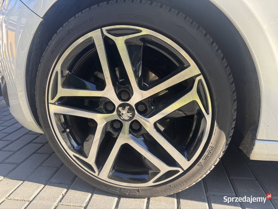 Peugeot 308 T9 biała perła panorama full LED Turek