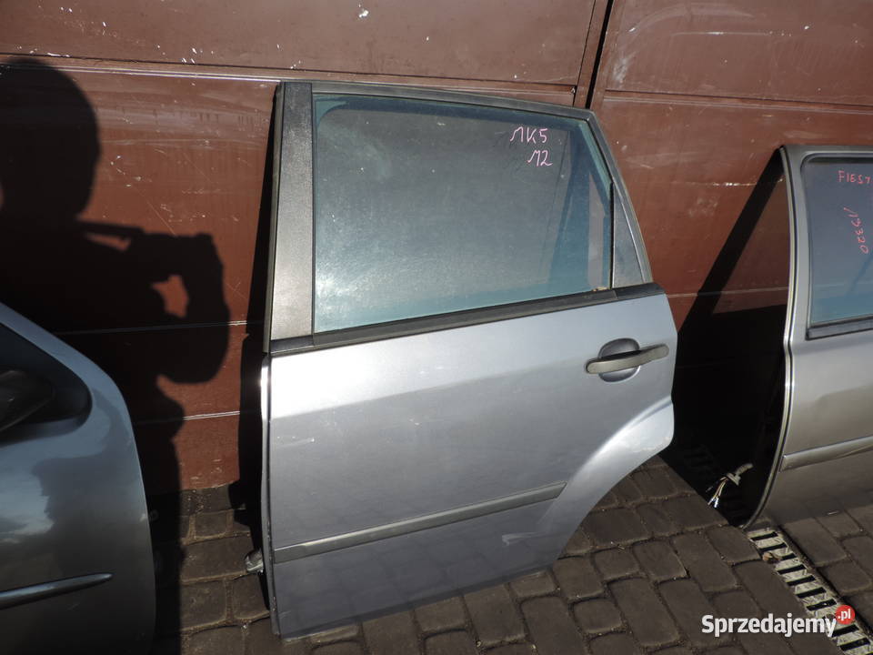DRZWI PRAWE TYLNE FORD FIESTA MK5 5D KOLOR M2 małopolskie sprzedam