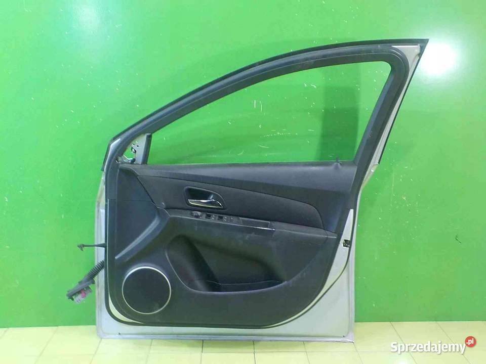 CHEVROLET CRUZE LIFT 17 VCDI 12r KOMBI drzwi Drzwi Części samochodowe sprzedam