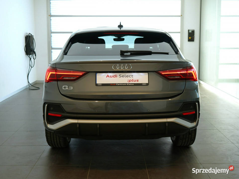 Audi Q3 Sportback 45TFSIe 245 SLine Matrix Kielce