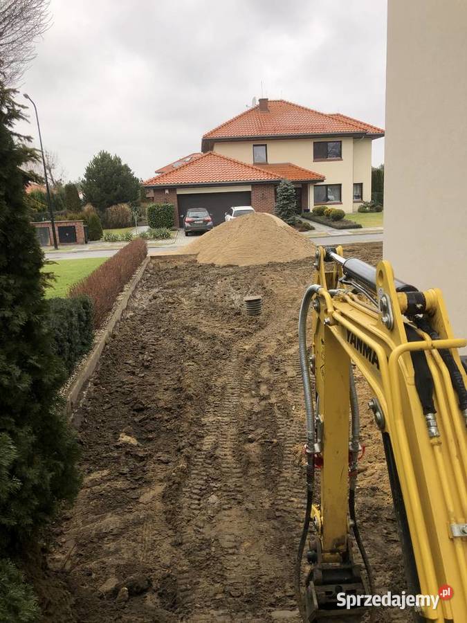 Nawożenie ziemi humusowanie niwelacja terenu Wrocław