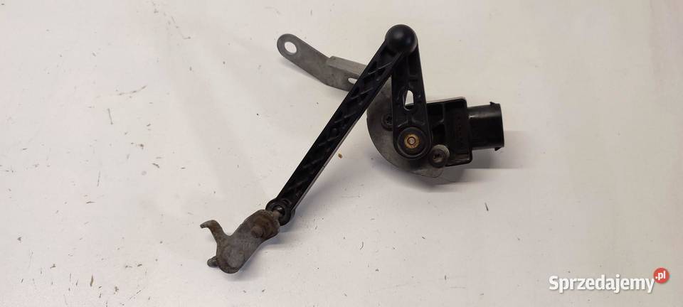 VOLVO XC40 CZUJNIK POZIOMOWANIA LEWY PRZÓD